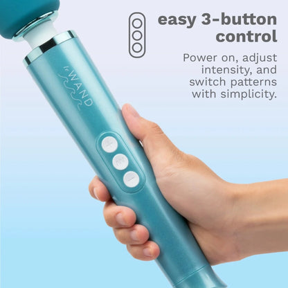 Le Wand Dive Submersible Rechargeable Vibrating Wand Massager