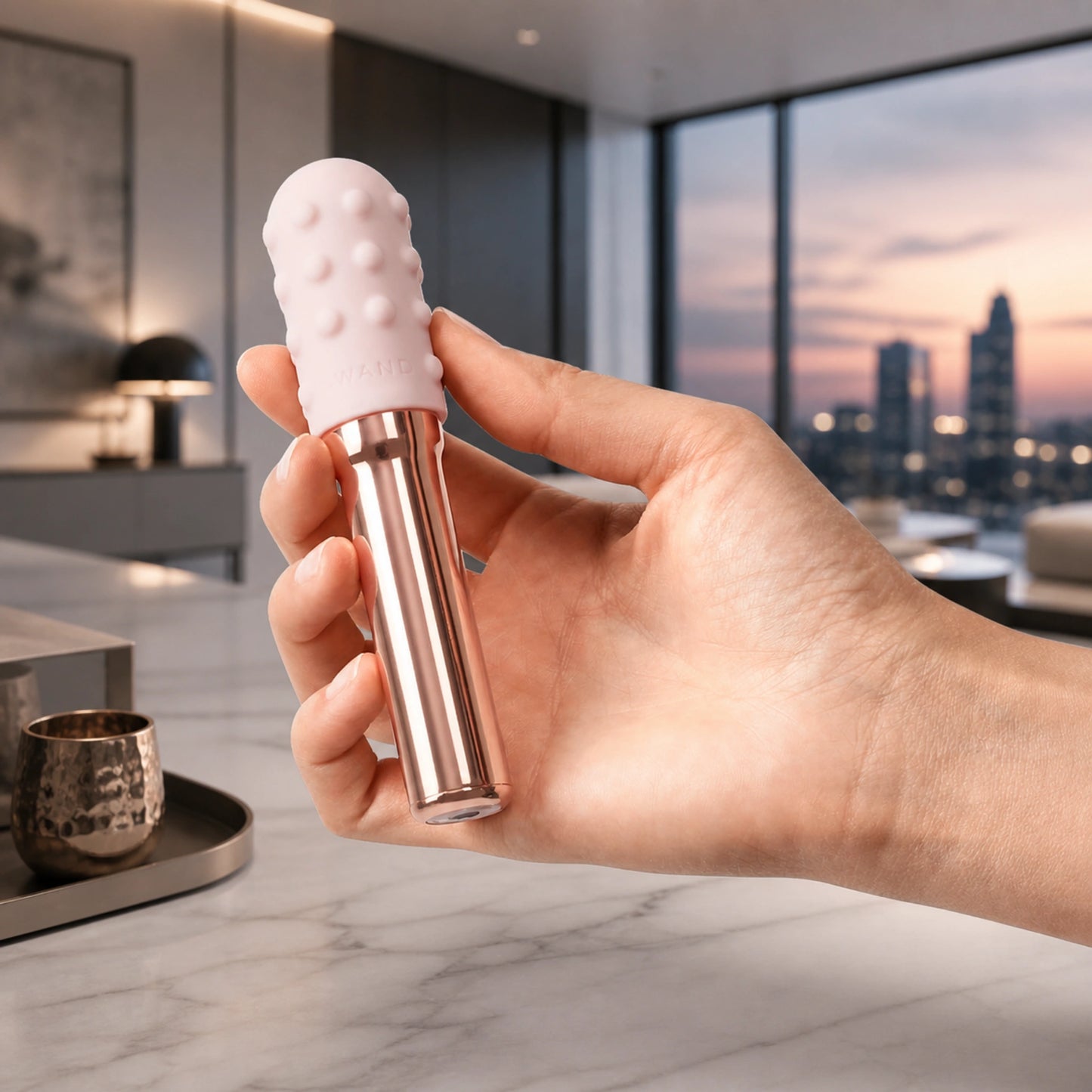 Le Wand Grand Bullet Rechargeable Silicone Vibrator