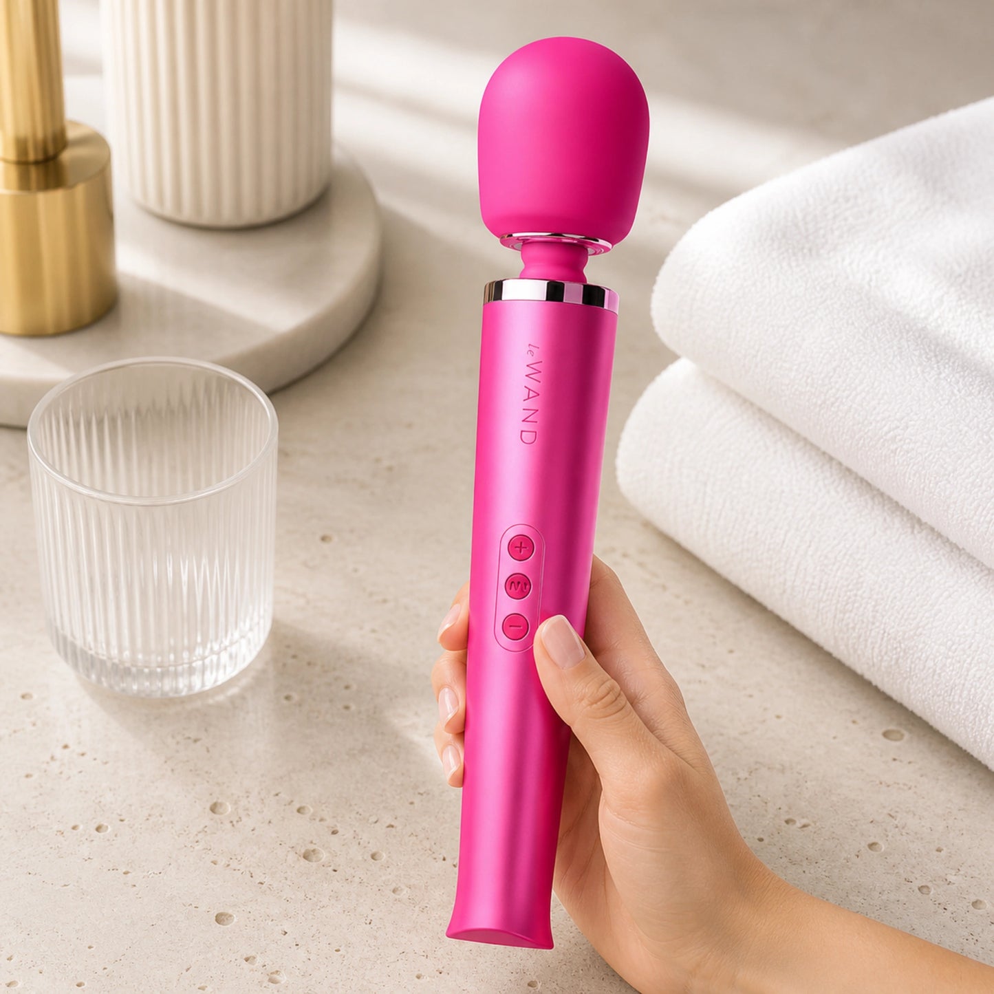 Le Wand Rechargeable Silicone Wand Massager