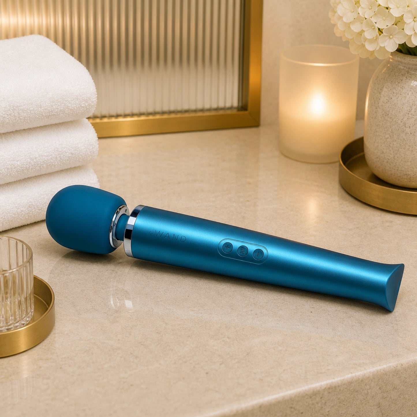 Le Wand Rechargeable Silicone Wand Massager