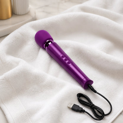 Le Wand Petite Rechargeable Silicone Vibrating Massager