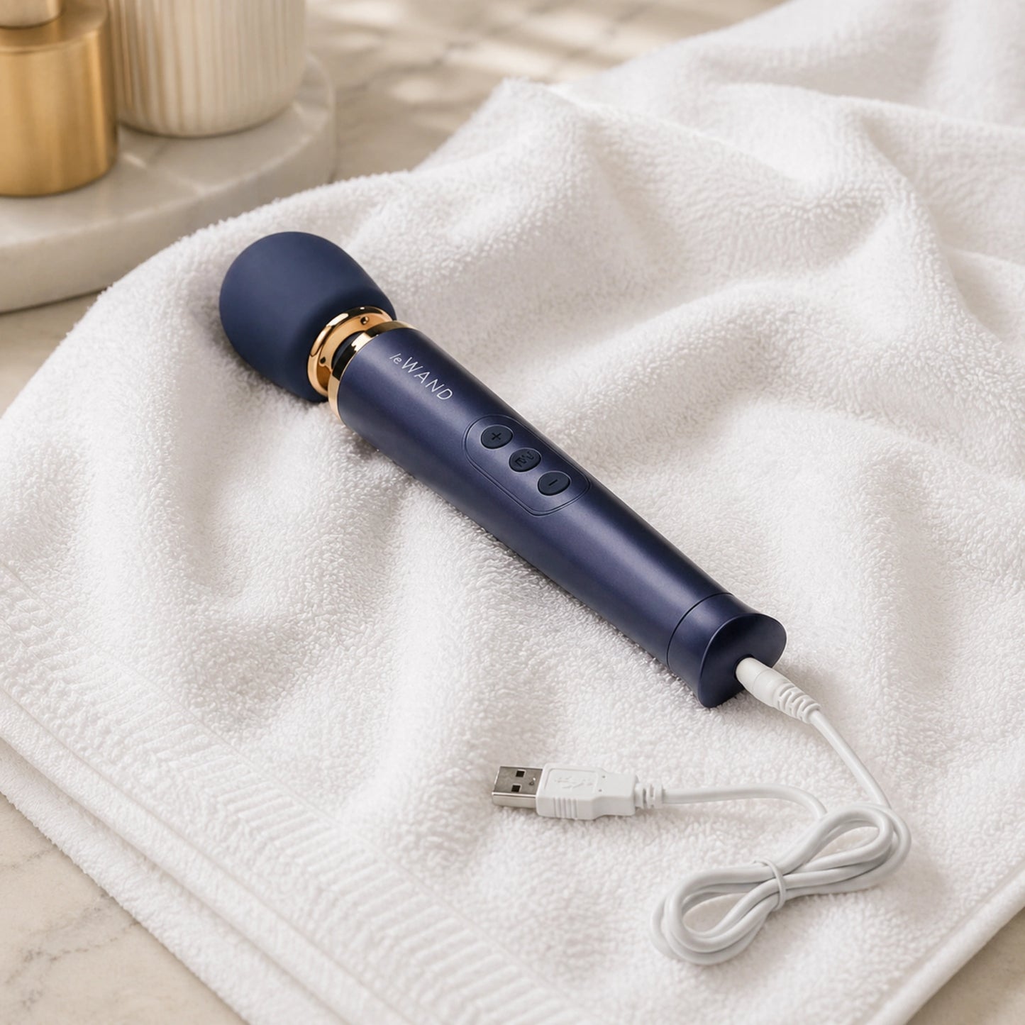 Le Wand Petite Rechargeable Silicone Vibrating Massager