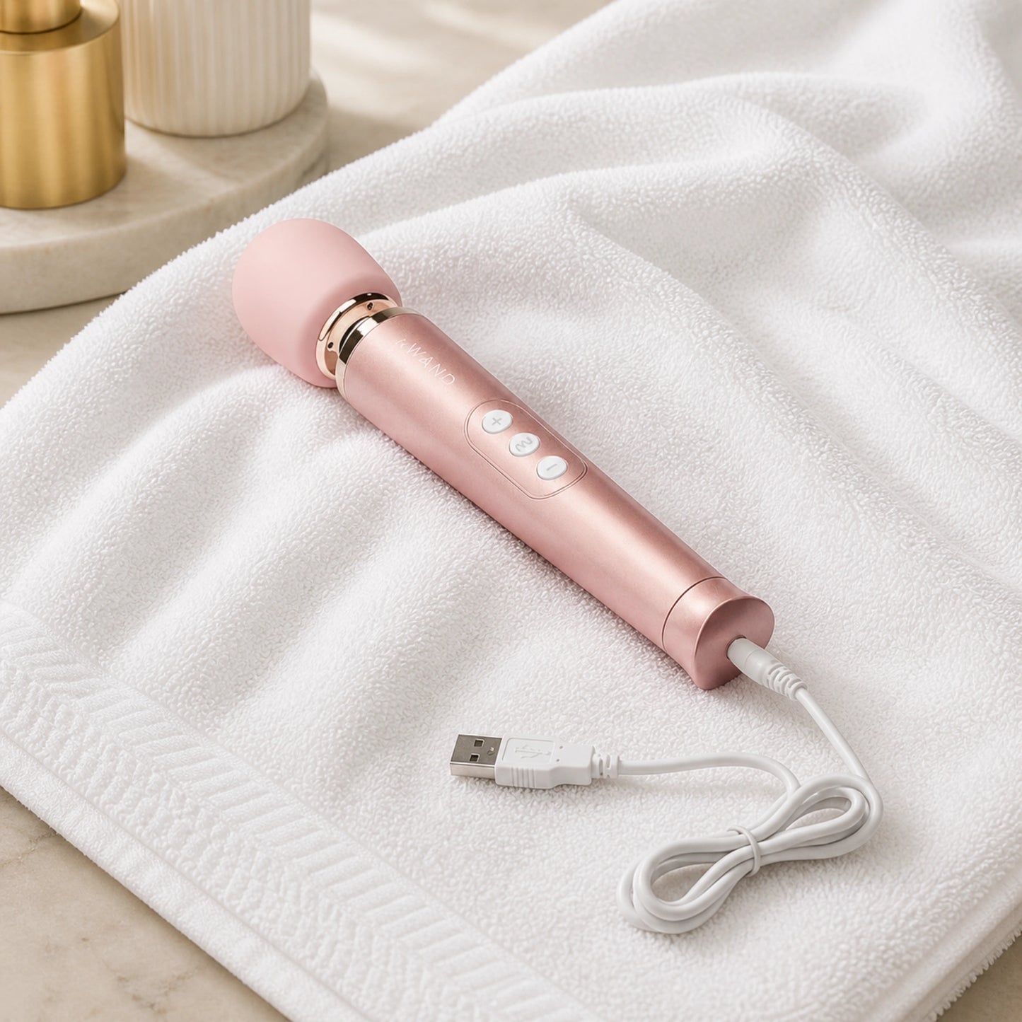 Le Wand Petite Rechargeable Silicone Vibrating Massager