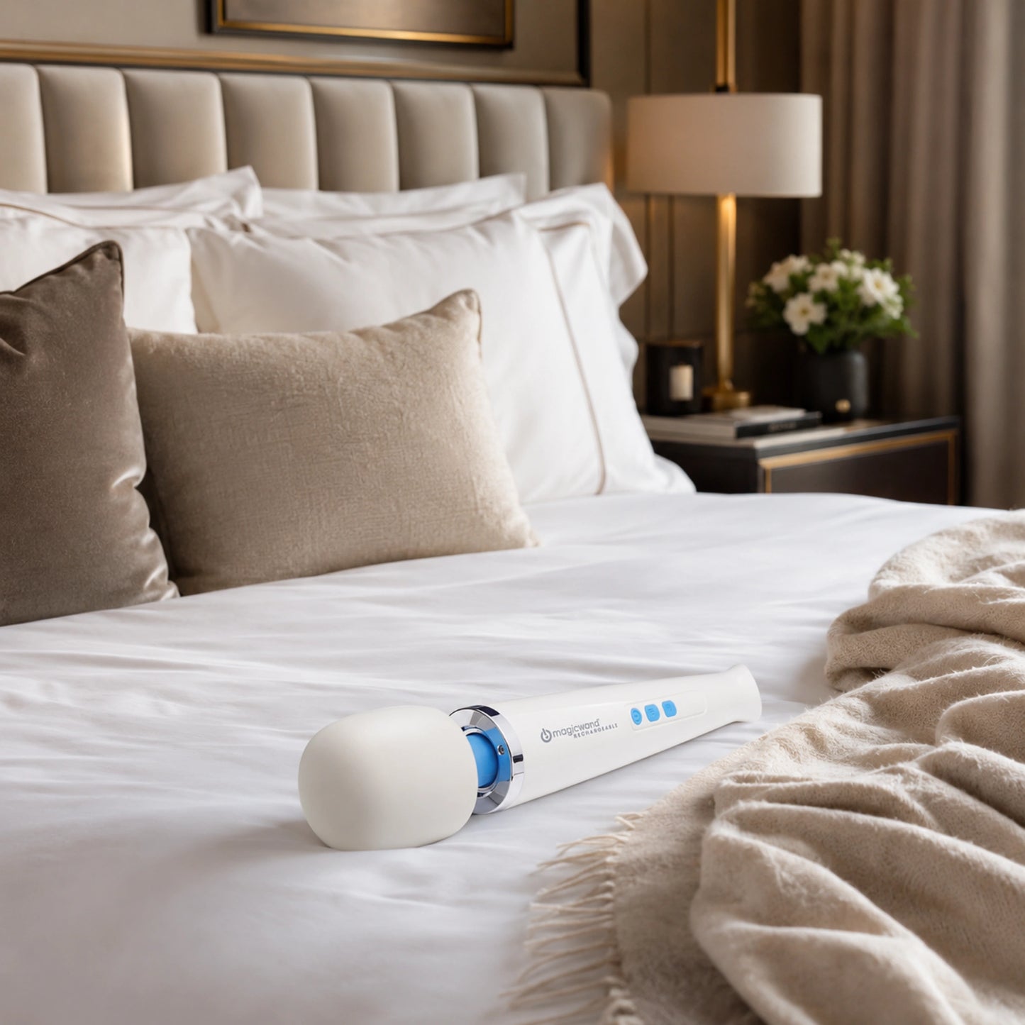 Magic Wand Rechargeable HV-270 Multispeed Wand Massager Vibrator