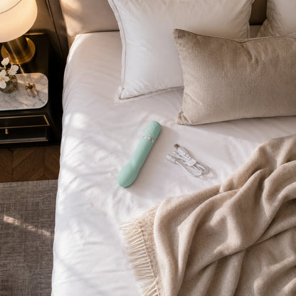 Pillow Talk Racy Rechargeable Silicone G-Spot Mini Vibrator