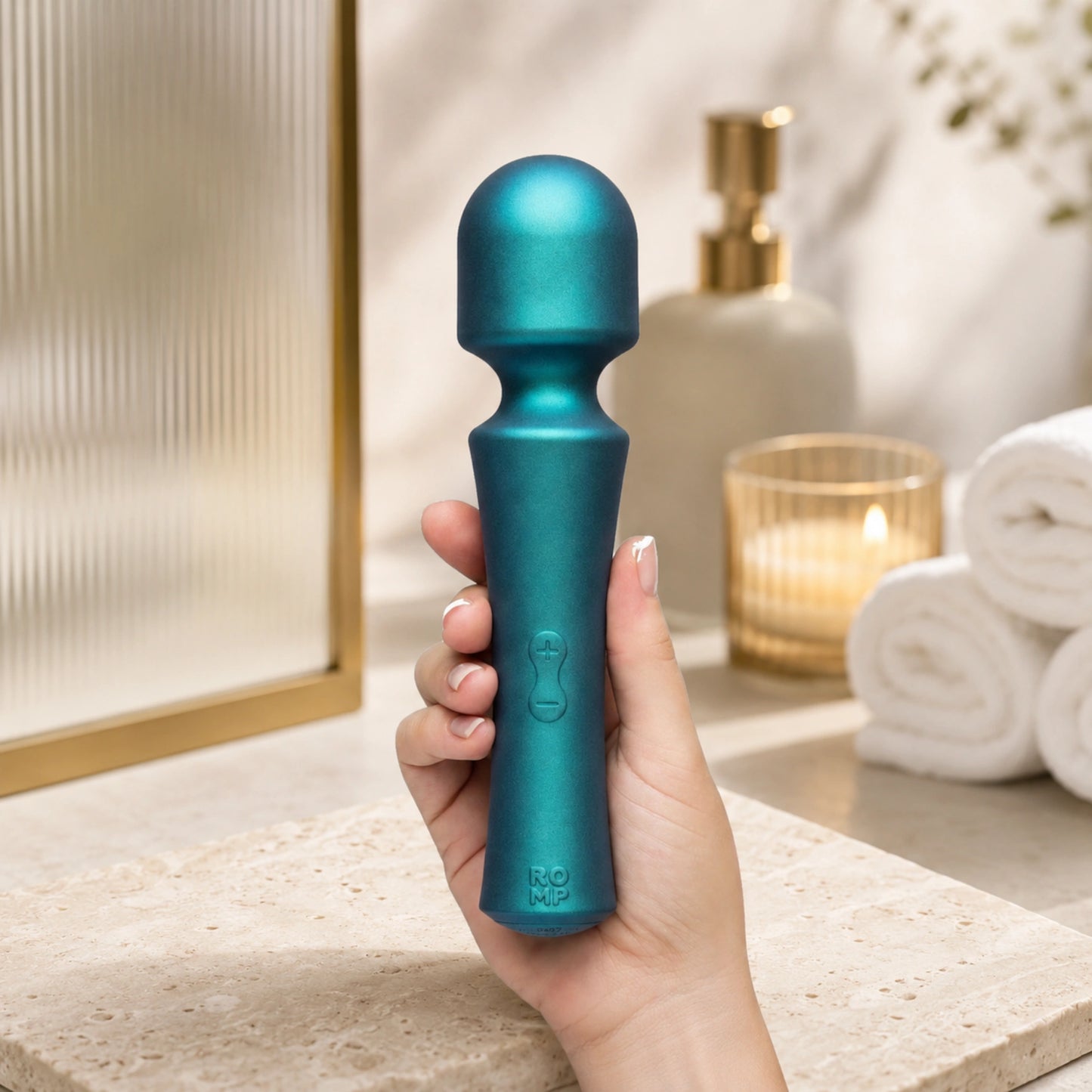 Romp Presto Rechargeable Silicone Wand Vibrator