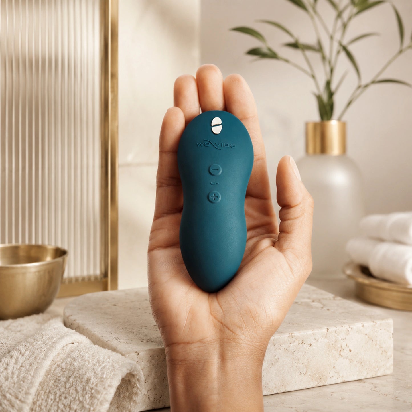 We-Vibe Touch X Rechargeable Silicone Clitoral Mini Vibrator